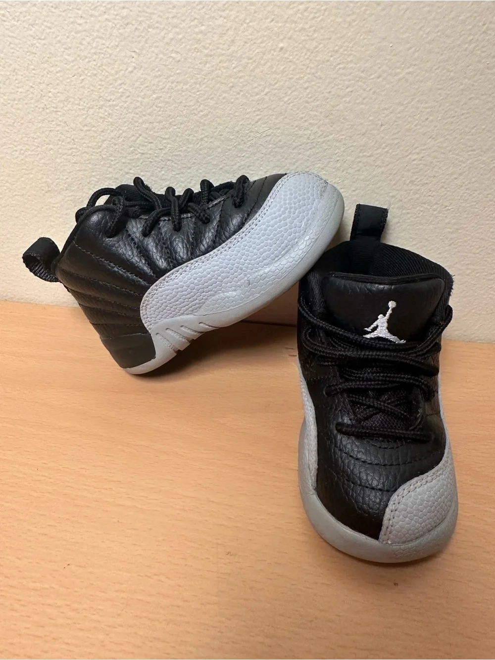 Air Jordan 12 Retro Barons Toddler Shoes Size 6C